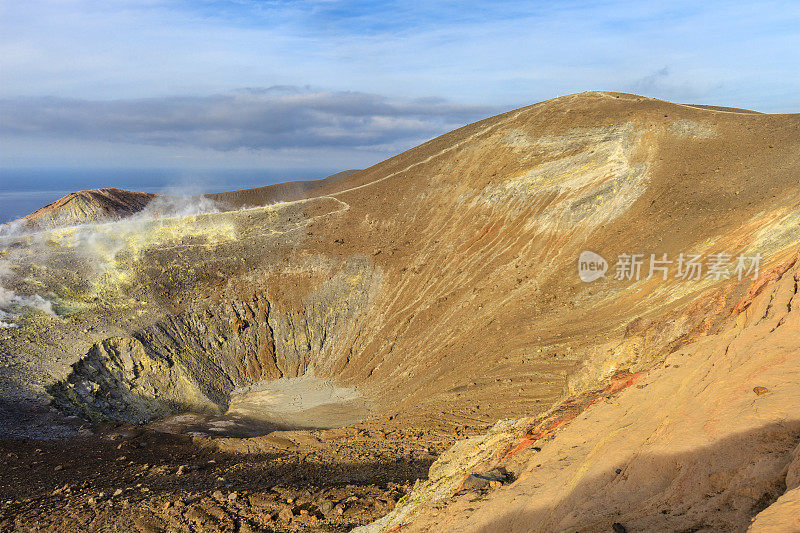 火山-大坑，Aeolian岛- Sicily